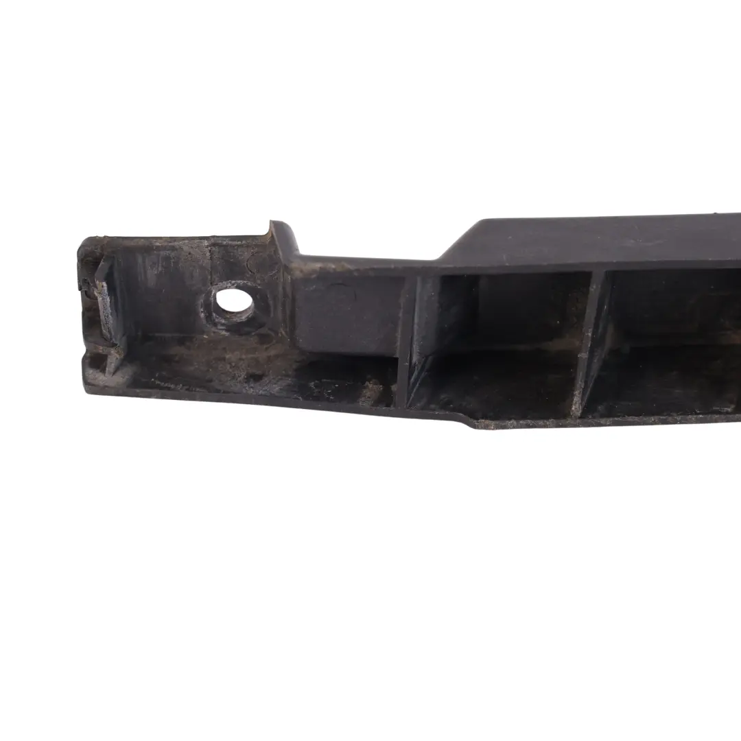 Front Stoßstange Halte Streifen Halterung Links für Porsche Cayman 987 mit Teilenummer 98750553501 Porsche Cayman 987 Front Stoßstange Halte Streifen Halterung Links - SKU 98750553501 - Teilenummer 98750553501