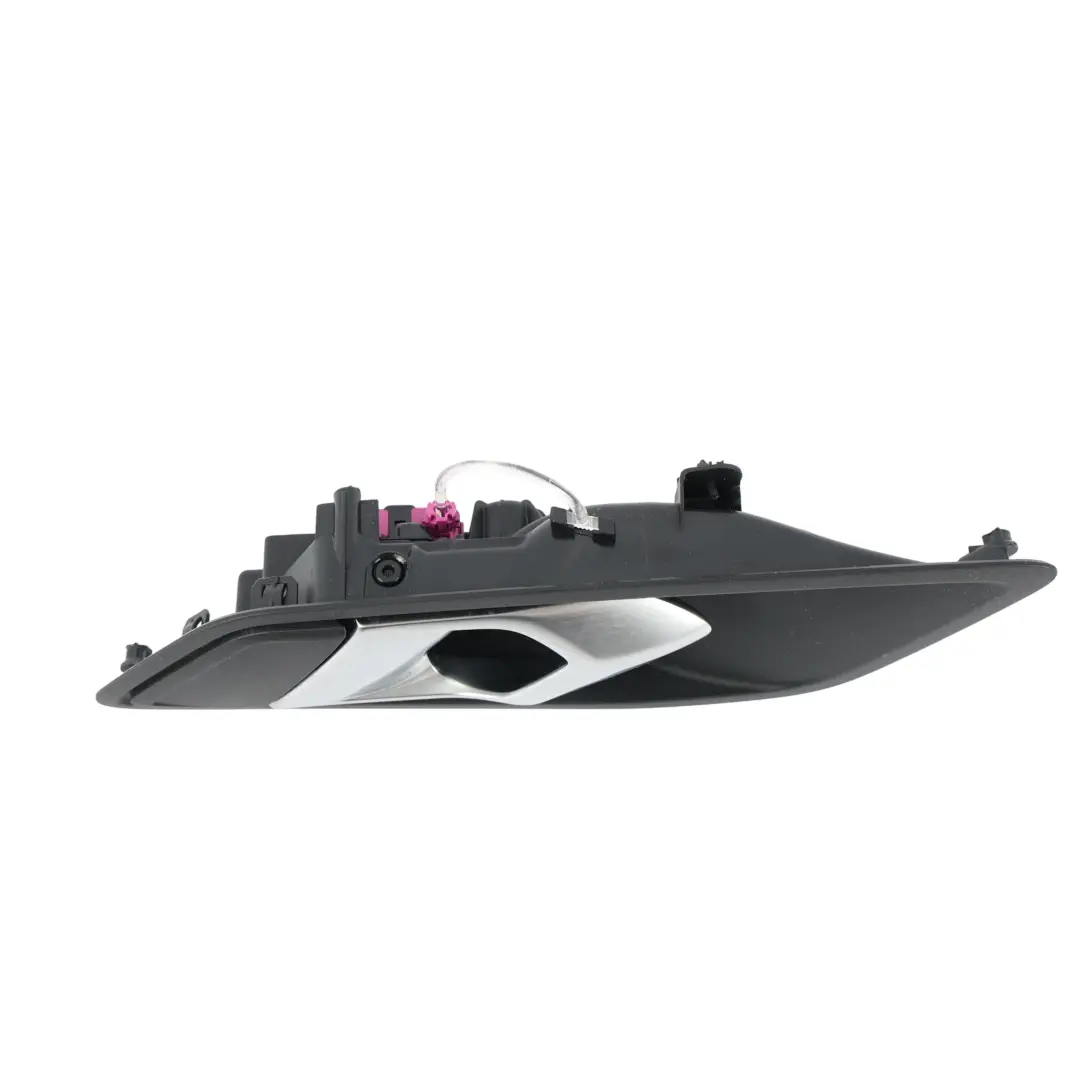 F74 Cache Poignée Porte Arrière Gauche pour BMW F40 F44 F70 à propos du numéro de pièce 9875699 BMW F40 F44 F70 F74 Cache Poignée Porte Arrière Gauche - SKU 9875699 - Numéro de pièce 9875699