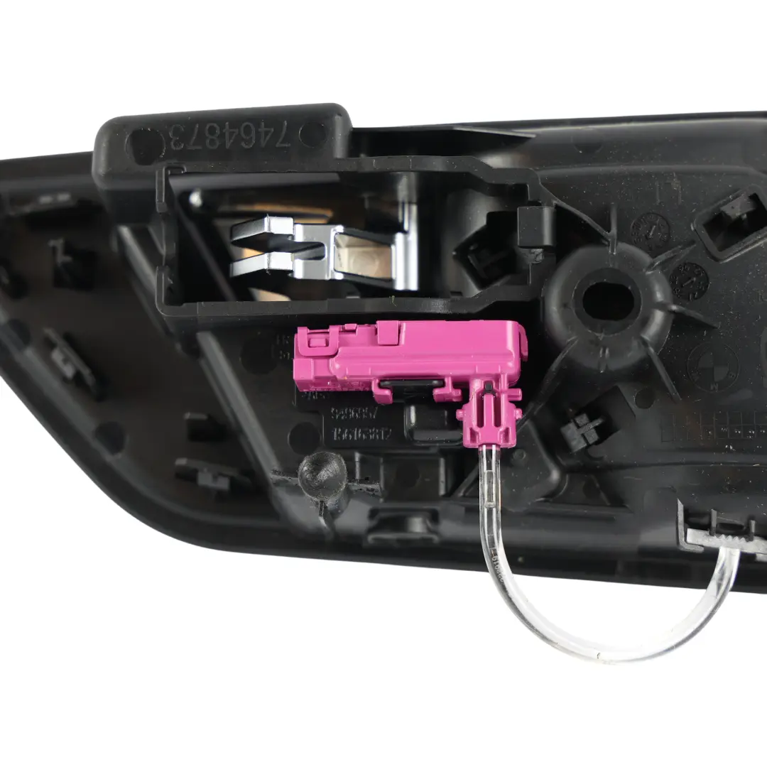 F74 Cache Poignée Porte Arrière Gauche pour BMW F40 F44 F70 à propos du numéro de pièce 9875699 BMW F40 F44 F70 F74 Cache Poignée Porte Arrière Gauche - SKU 9875699 - Numéro de pièce 9875699