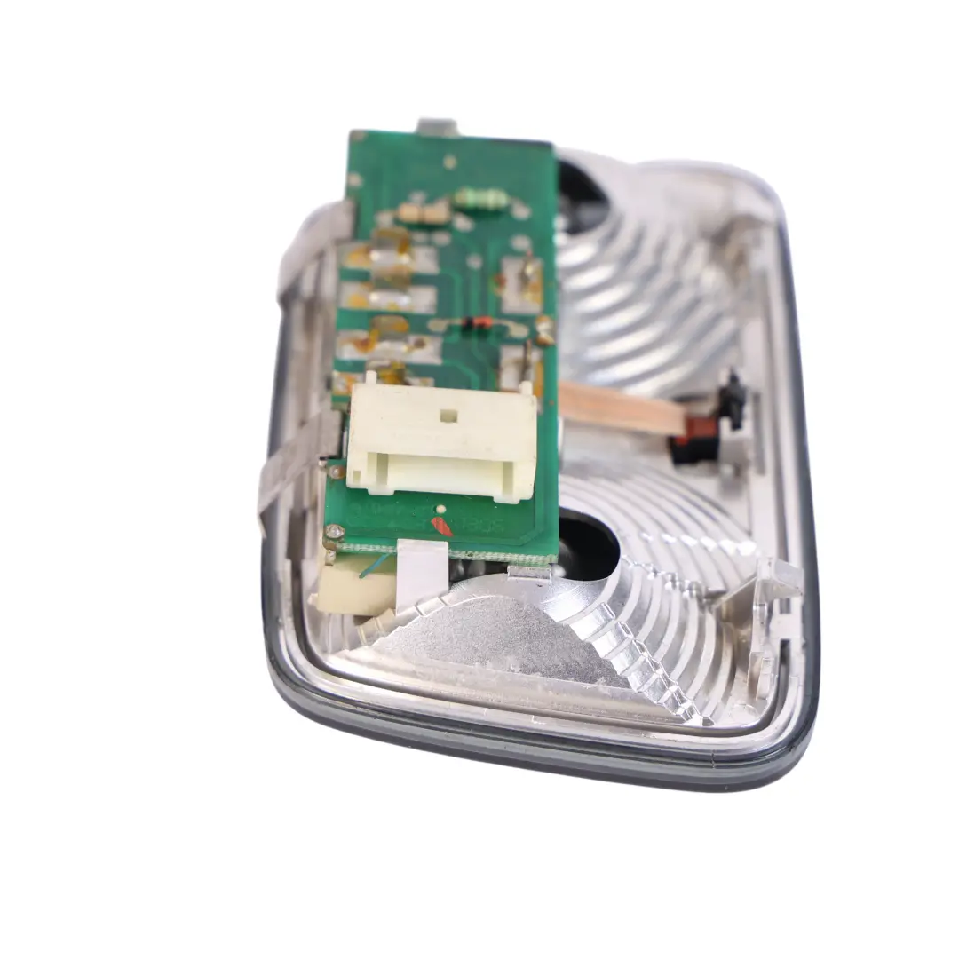 Porsche Cayman 987C Plafonnier Central Intérieur - SKU 98763205900 - Numéro de pièce 98763205900