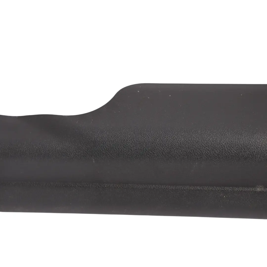 Front Door Entrance Trim Strip Moulding Black Right O/S to BMW G20 G28 with Part number 9893398 BMW G20 G28 Front Door Entrance Trim Strip Moulding Black Right O/S - SKU 9893398 - Part number 9893398