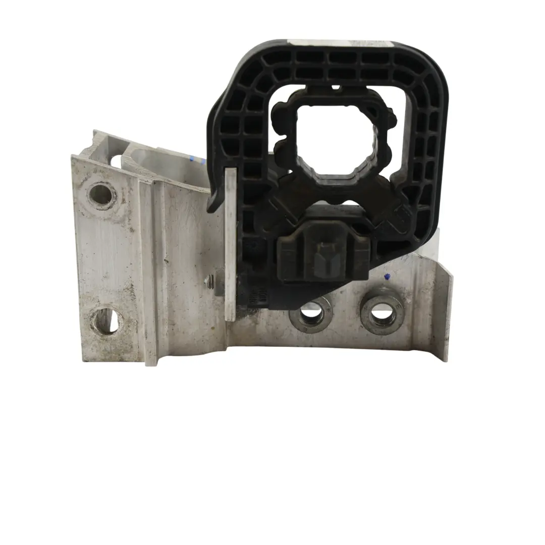 Uchwyt Mocowanie Chłodnicy Lewy do BMW G20 G21 G22 G42 o numerze 9895621 BMW G20 G21 G22 G42 Uchwyt Mocowanie Chłodnicy Lewy - SKU 9895621 - Numer Części 9895621