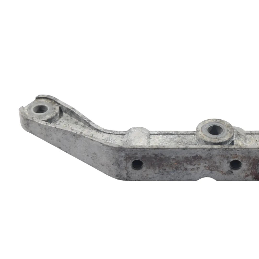 Porsche Carrera 996 Motorlager Halterung Träger Stütze 99610412600 - SKU 99610412602 - Teilenummer 99610412602