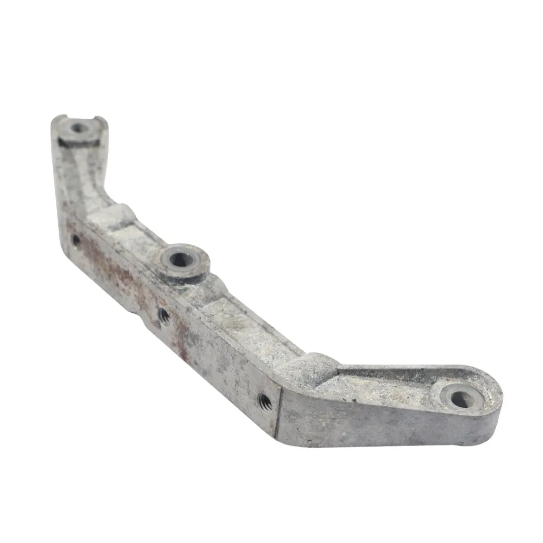 Porsche Carrera 996 Support Fixation Moteur 99610412600 - SKU 99610412602 - Numéro de pièce 99610412602