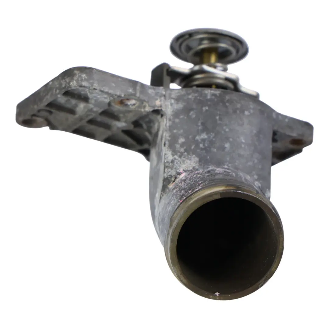 Carcasa Termostato Motor para Porsche Boxster 986 con número de pieza 99610601355 Porsche Boxster 986 Carcasa Termostato Motor - SKU 99610601355 - Número de pieza 99610601355