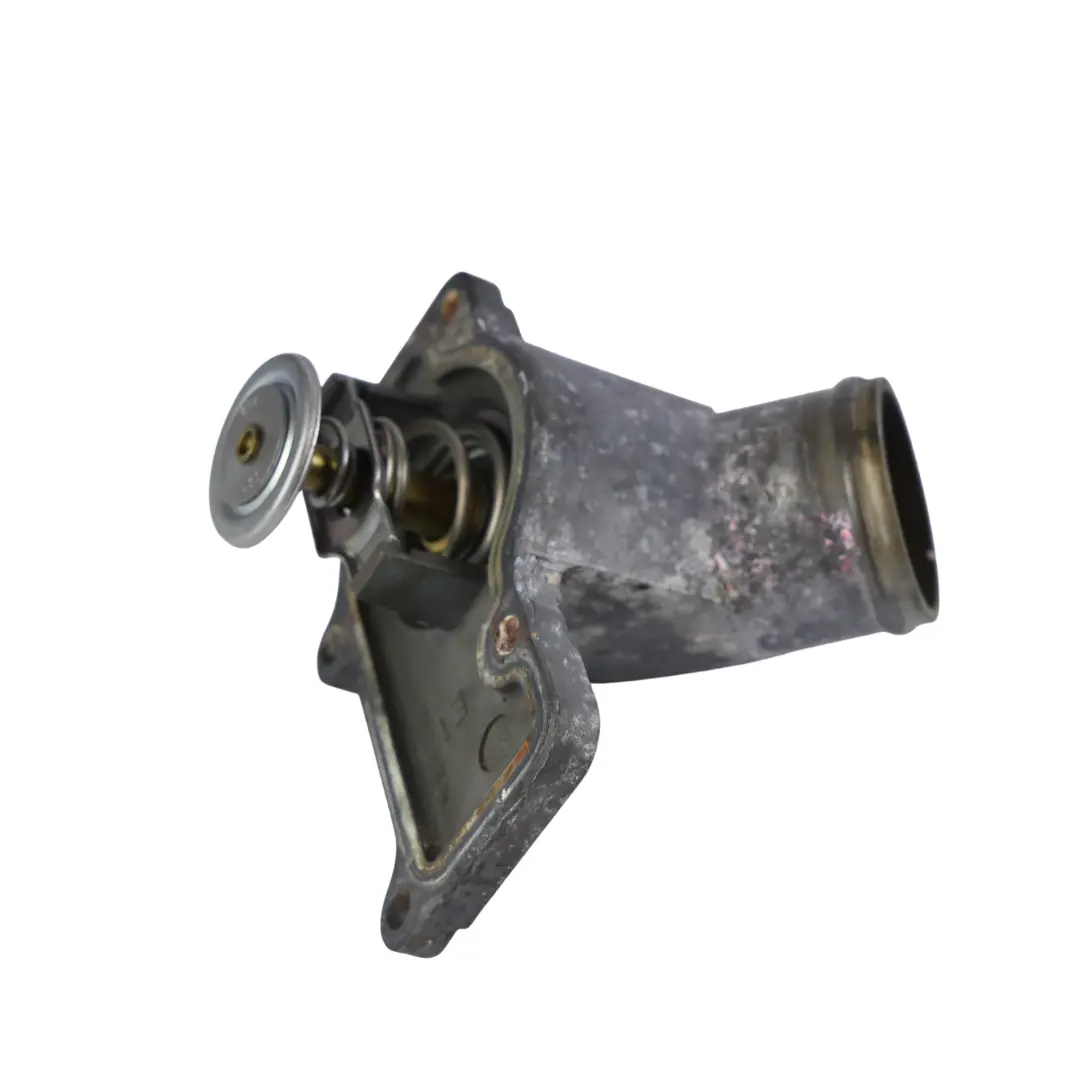 Alloggiamento Termostato Motore per Porsche Boxster 986 con numero di parte 99610601355 Porsche Boxster 986 Alloggiamento Termostato Motore - SKU 99610601355 - Numero di parte 99610601355