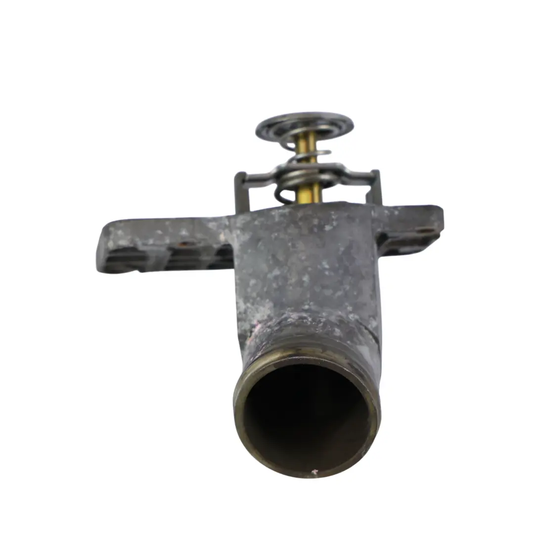 Carcasa Termostato Motor para Porsche Boxster 986 con número de pieza 99610601355 Porsche Boxster 986 Carcasa Termostato Motor - SKU 99610601355 - Número de pieza 99610601355