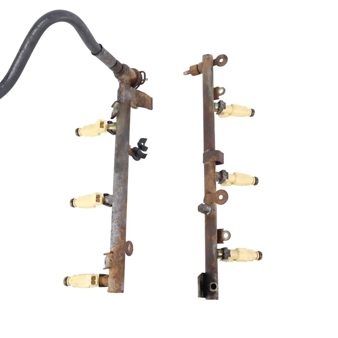 Einspritzung Fuel Rail Injector 2.7 Benzin Motor für Porsche Boxster 986 mit Teilenummer 99611003631 Porsche Boxster 986 Einspritzung Fuel Rail Injector 2.7 Benzin Motor - SKU 99611003631 - Teilenummer 99611003631