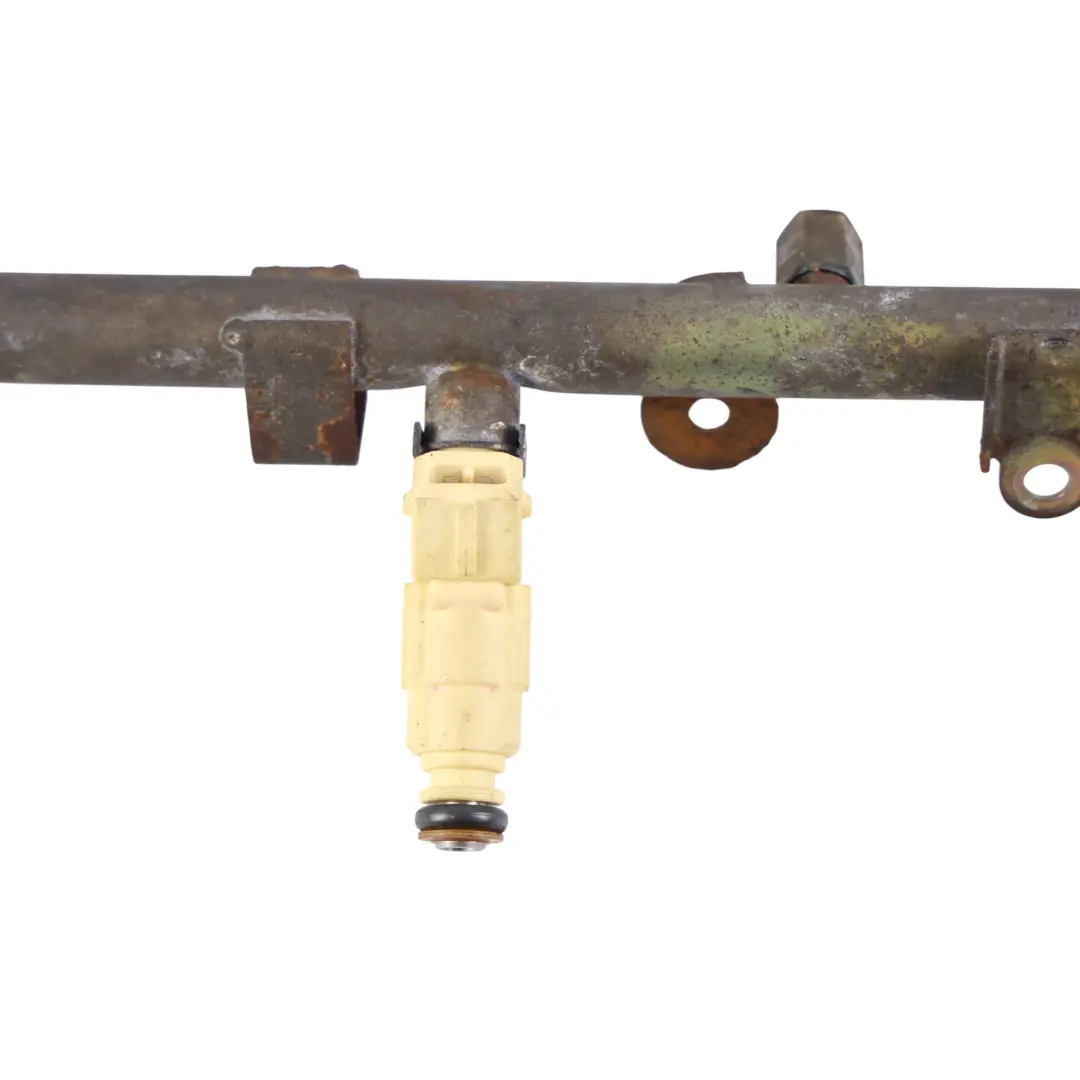 Porsche Boxster 986 Iniettore Fuel Rail 2.7 Motore A Benzina - SKU 99611003631 - Numero di parte 99611003631