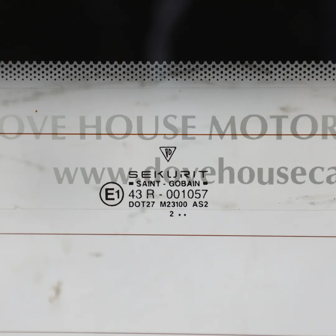 Window Boot Lid Glass Glazing Green AS2 95B845051BE to Porsche Carrera 996 Rear with Part number 99654590103 Porsche Carrera 996 Rear Window Boot Lid Glass Glazing Green AS2 95B845051BE - SKU 99654590103 - Part number 99654590103