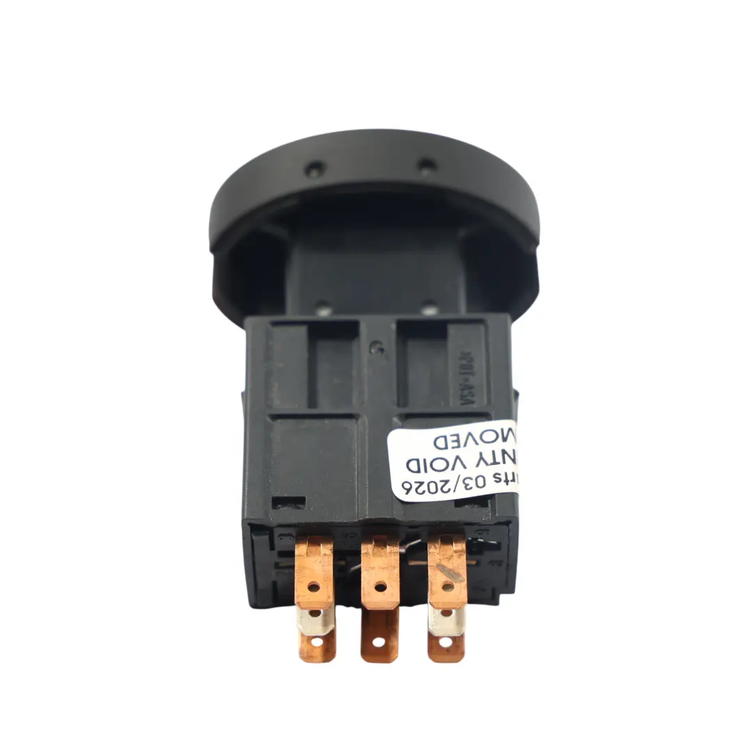 Porsche Carrera 996 Interruptor Botón Luces Emergencia - SKU 99661312001 - Número de pieza 99661312001