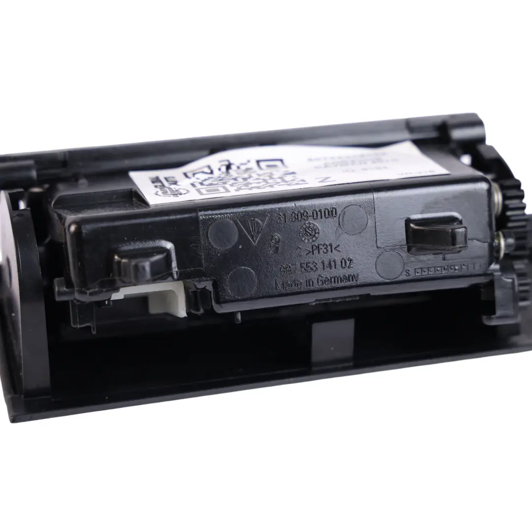 Porsche Cayman 987 Consola Central Cenicero Toma Corriente 12V Negro - SKU 99755314102 - Número de pieza 99755314102