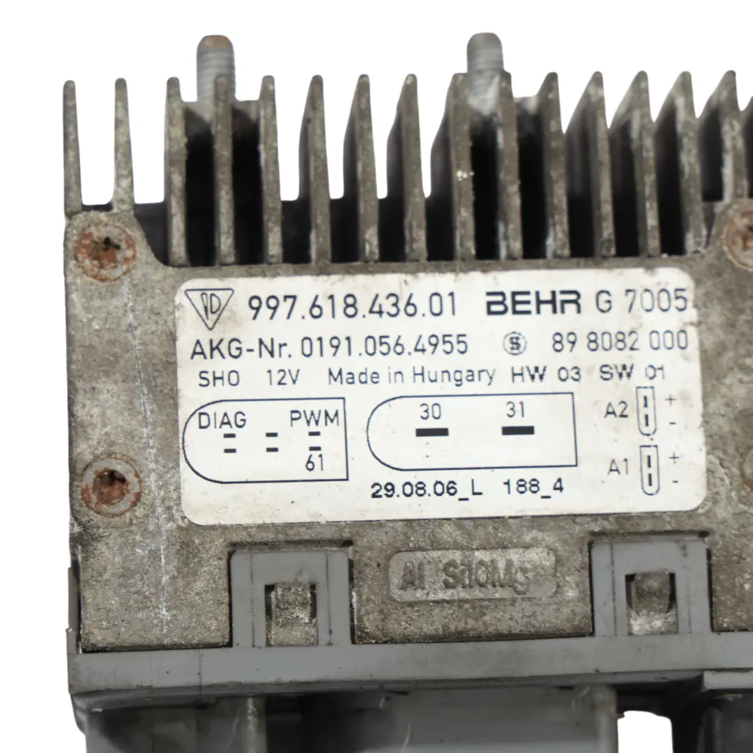 Module Commande Ventilateur Refroidissement pour Porsche 911 Cayman 987 à propos du numéro de pièce 99761843601 Porsche 911 Cayman 987 Module Commande Ventilateur Refroidissement - SKU 99761843601 - Numéro de pièce 99761843601