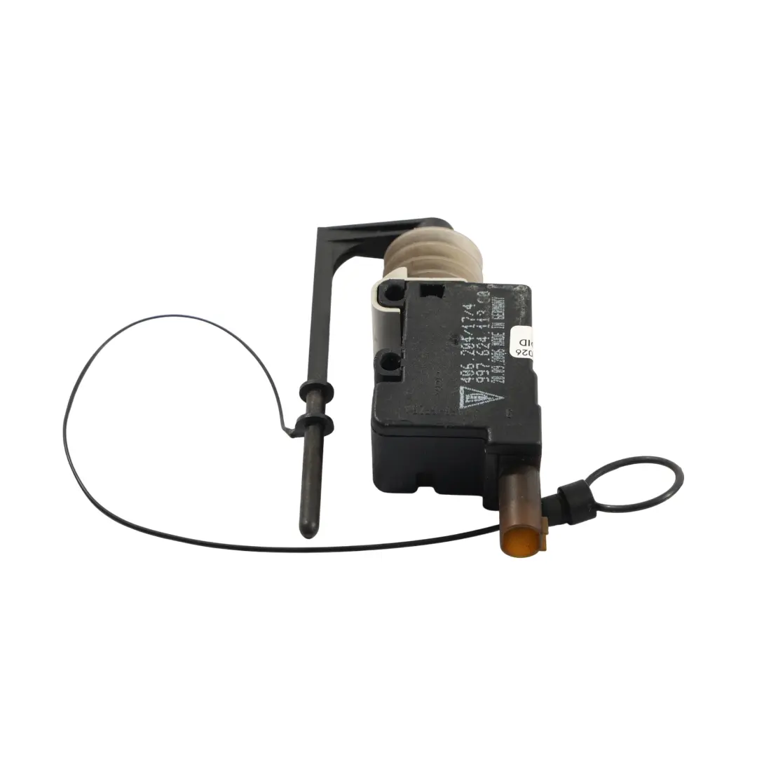 987C Actuador Motor Bloqueo Aleta De Combustible para Porsche Cayman con número de pieza 99762411300 Porsche Cayman 987C Actuador Motor Bloqueo Aleta De Combustible - SKU 99762411300 - Número de pieza 99762411300