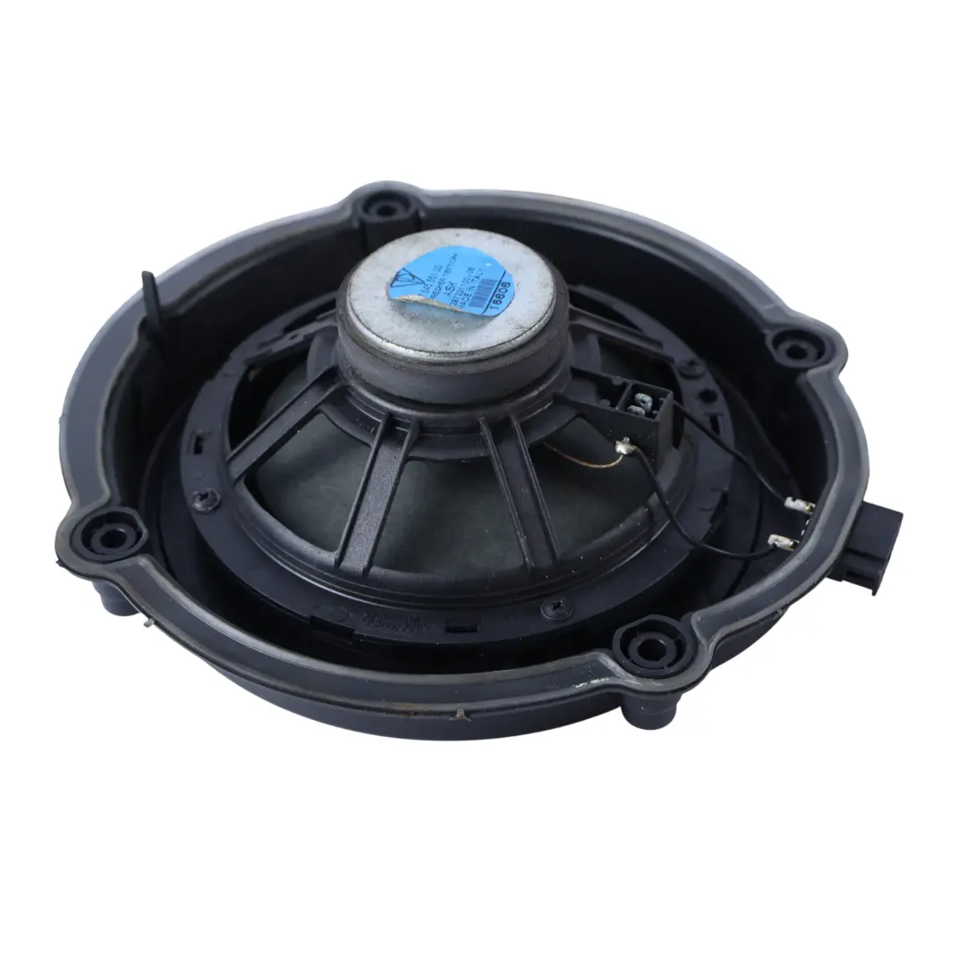 Altavoz Graves Izquierda Derecha para Porsche Boxster Cayman 987 con número de pieza 99764555100 Porsche Boxster Cayman 987 Altavoz Graves Izquierda Derecha - SKU 99764555100 - Número de pieza 99764555100