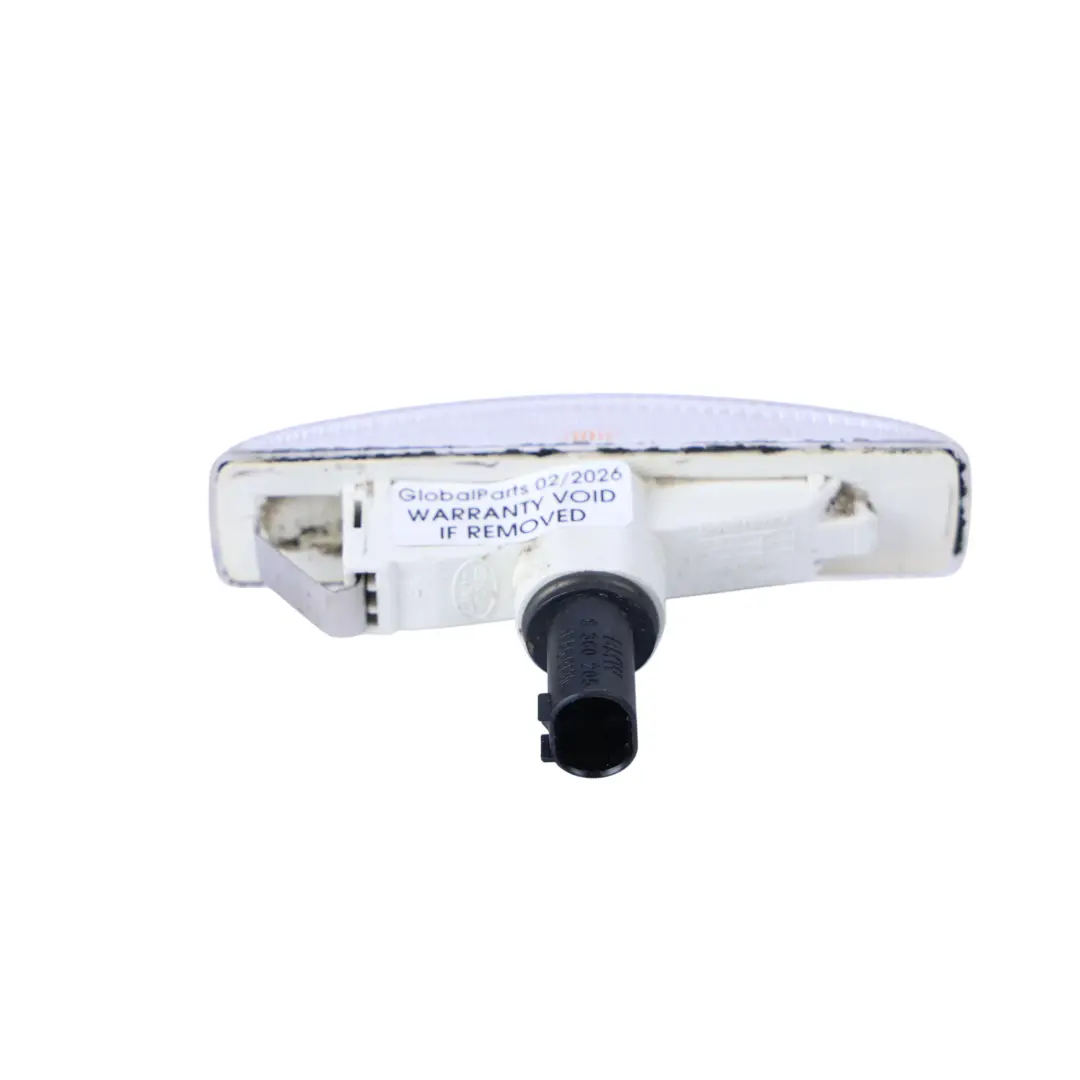 Land Rover Discovery 4 L319 Clignotant Latéral Gauche/Droite - SKU 9H22-13N330-AA - Numéro de pièce 9H22-13N330-AA