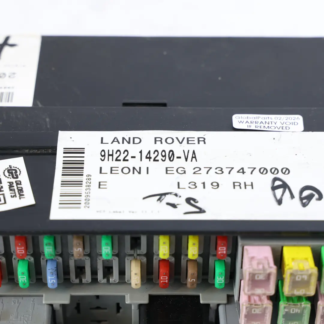 Fuse Box Power Distribution to Land Rover Discovery 3 L319 with Part number 9H22-14290-VA Land Rover Discovery 3 L319 Fuse Box Power Distribution - SKU 9H22-14290-VA - Part number 9H22-14290-VA