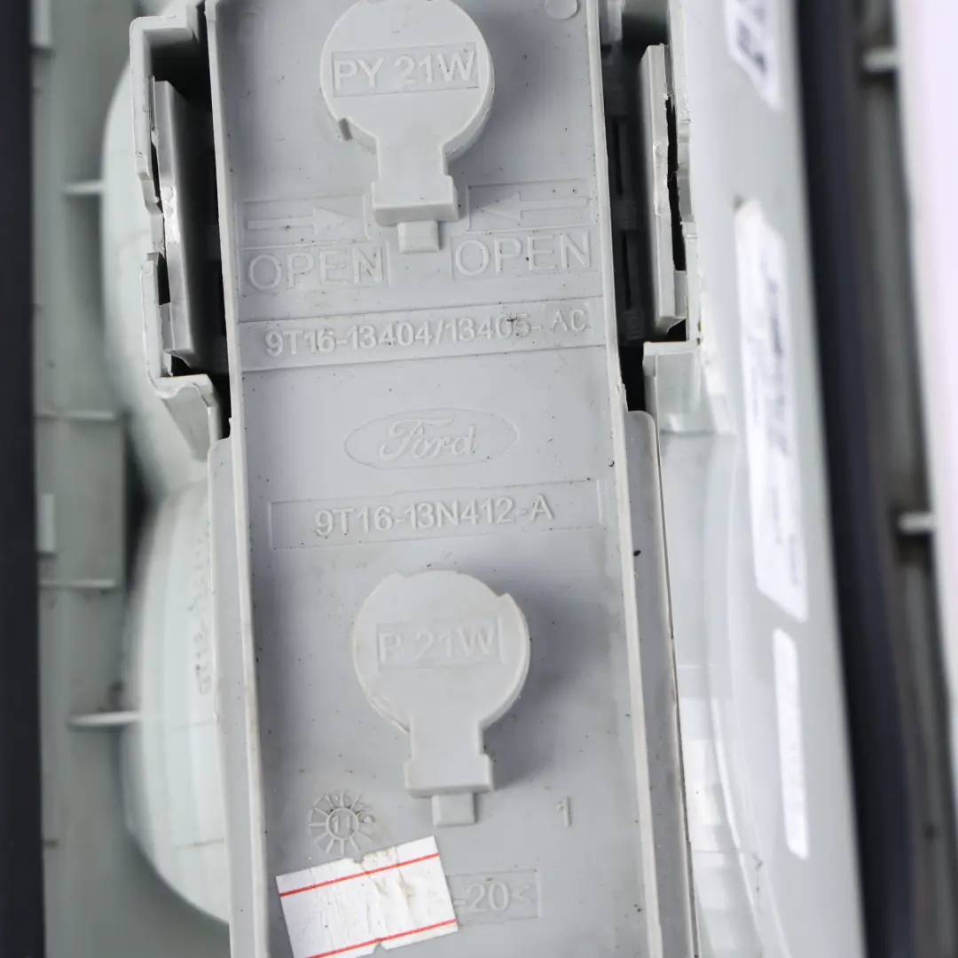 Rücklicht Rückleuchte rechts Seitenwand für Ford Transit Connect mit Teilenummer 9T1613404AC Ford Transit Connect Rücklicht Rückleuchte rechts Seitenwand - SKU 9T1613404AC - Teilenummer 9T1613404AC