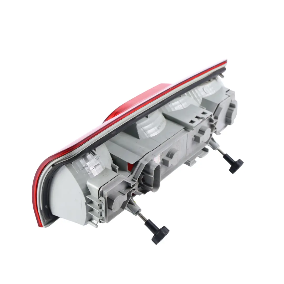 Luz Trasera Luz Trasera Derecha Panel Lateral para Ford Transit Connect con número de pieza 9T1613404AC Ford Transit Connect Luz Trasera Luz Trasera Derecha Panel Lateral - SKU 9T1613404AC - Número de pieza 9T1613404AC