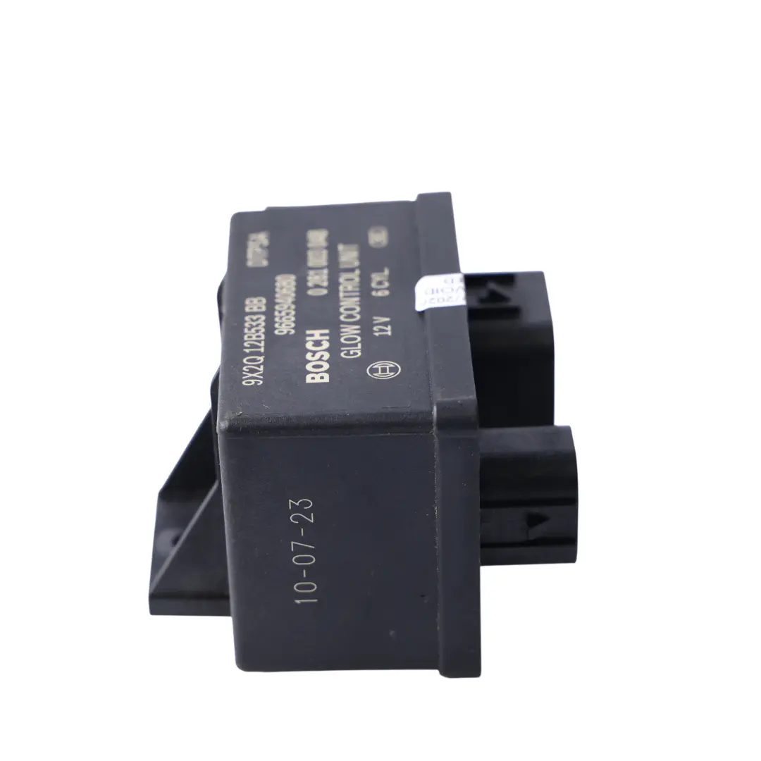 Glow Plug Control Module Relay to Land Rover Discovery 4 L319 with Part number 9X2Q-12B533-BB Land Rover Discovery 4 L319 Glow Plug Control Module Relay - SKU 9X2Q-12B533-BB - Part number 9X2Q-12B533-BB