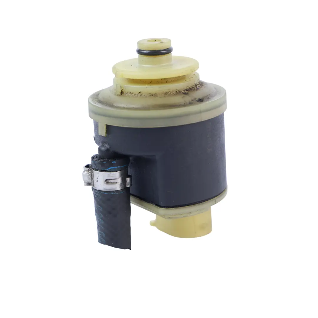 OM626 Calentador de combustible Elemento calefactor para Mercedes W205 Diesel con número de pieza A0001596604 Mercedes W205 Diesel OM626 Calentador de combustible Elemento calefactor - SKU A0001596604 - Número de pieza A0001596604