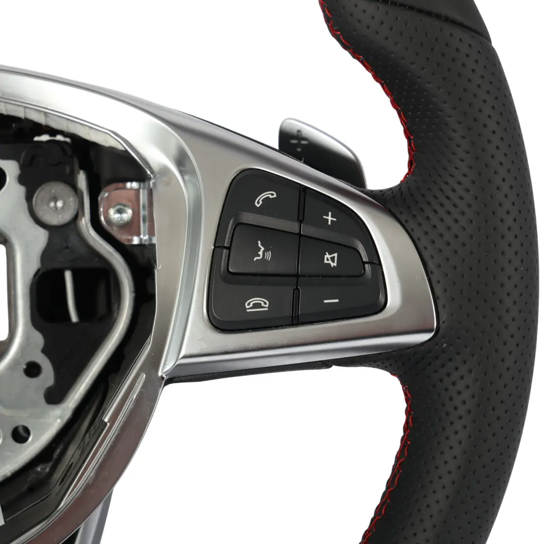 Nuovo Nero Pelle Fondo Piatto per Mercedes X156 C117 Volante con numero di parte A0004606312 Mercedes X156 C117 Volante Nuovo Nero Pelle Fondo Piatto - SKU A0004606312-1 - Numero di parte A0004606312