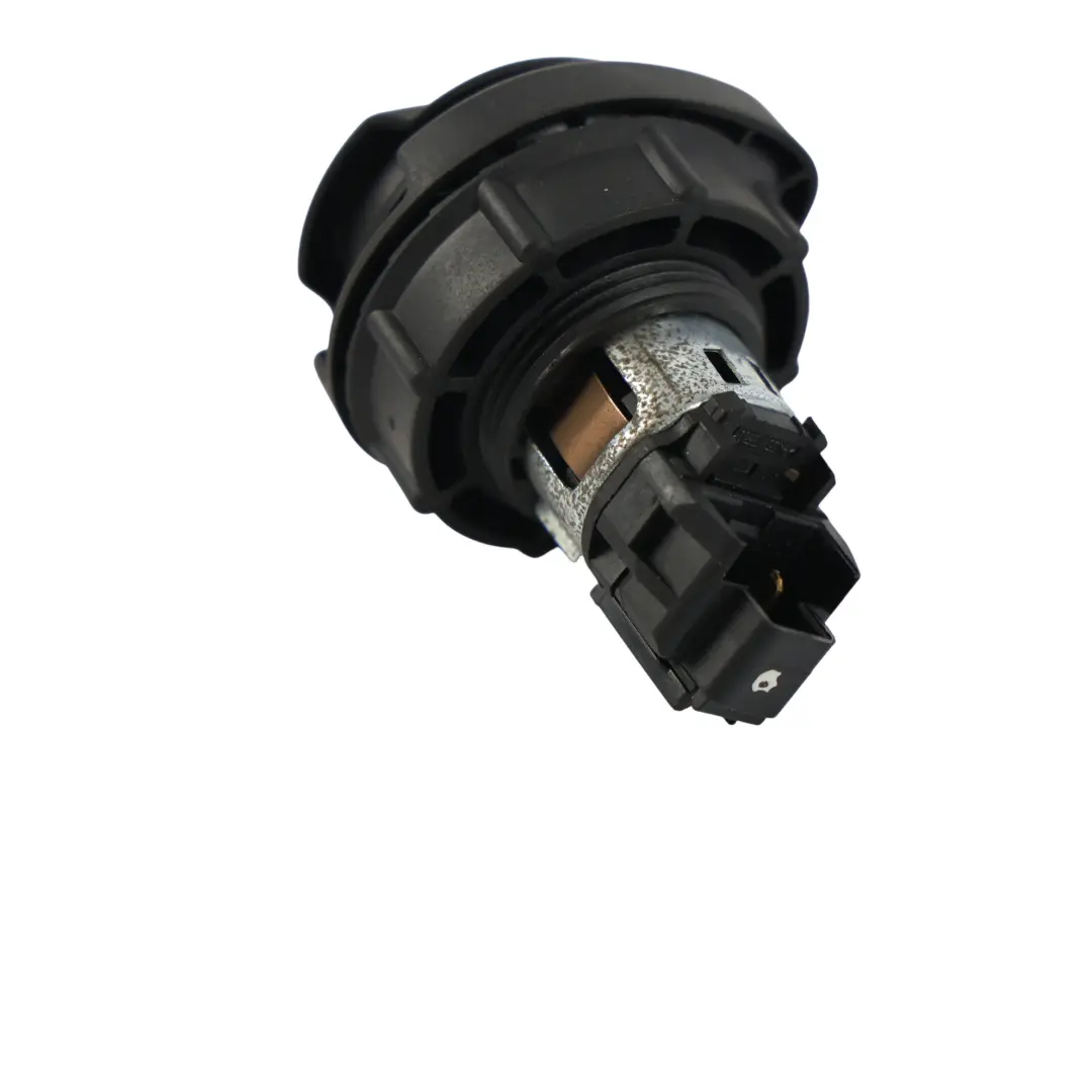 Mercedes W221 Prise Allume-Cigare Compartiment Bagages 12V - SKU A0008204051 - Numéro de pièce A0008204051