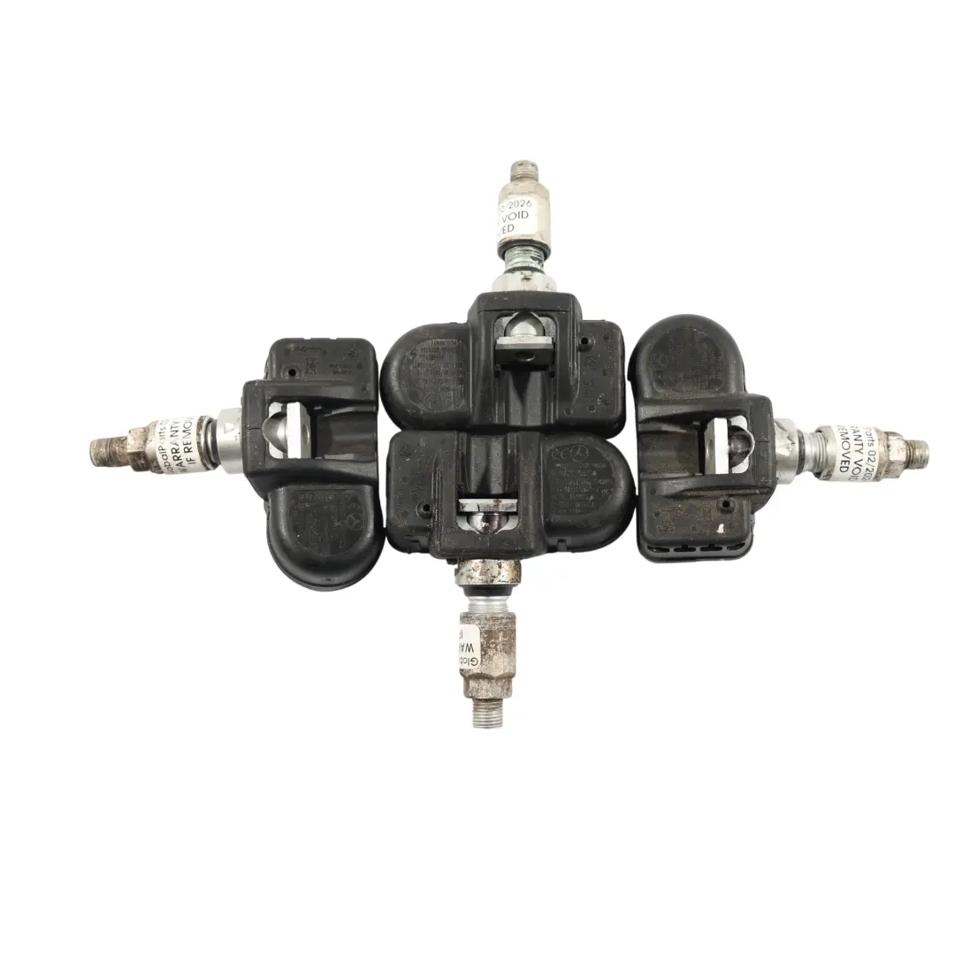 Sensor TPMS Presión Neumáticos Delantero Trasero X4 para Mercedes W204 con número de pieza A0009057200 Mercedes W204 Sensor TPMS Presión Neumáticos Delantero Trasero X4 - SKU A0009057200-1 - Número de pieza A0009057200