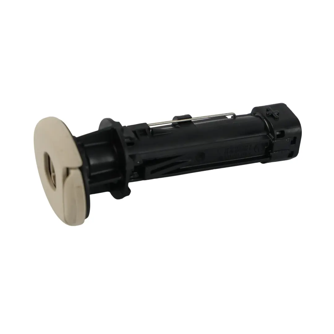 Guida Bloccaggio Poggiatesta Anteriore Sinistra Destra per Mercedes W213 con numero di parte A0009700841 Mercedes W213 Guida Bloccaggio Poggiatesta Anteriore Sinistra Destra - SKU A0009700841 - Numero di parte A0009700841