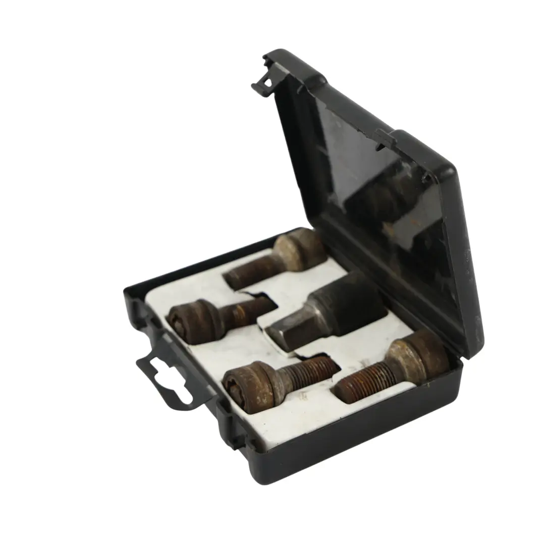 Pernos Rueda Delanteros Traseros Set B66470155 para Mercedes W169 W204 W211 con número de pieza A0009904907 Mercedes W169 W204 W211 Pernos Rueda Delanteros Traseros Set B66470155 - SKU A0009904907-8 - Número de pieza A0009904907