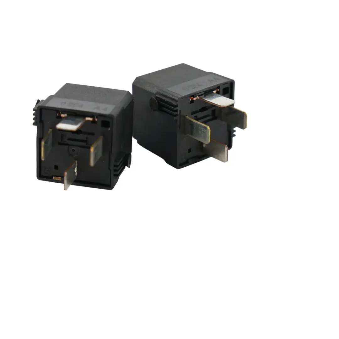 Mercedes W169 W245 W204 W212 Przekaźnik Czarny Hella Zestaw - SKU A0025427219-1 - Numer Części A0025427219