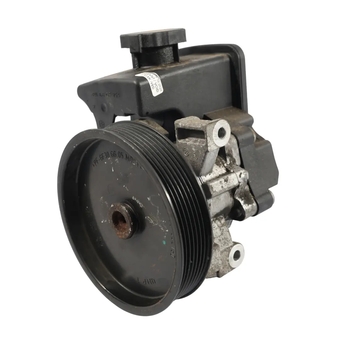 M271 Petrol Steering Pump Power Mechanical Oil to Mercedes W203 with Part number A0034664101 Mercedes W203 M271 Petrol Steering Pump Power Mechanical Oil - SKU A0034664101-1 - Part number A0034664101