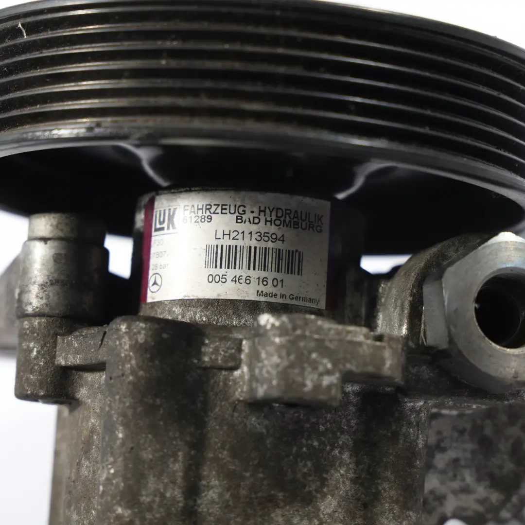 Mercedes R171 W203 C209 Unidad De Bomba De Dirección Asistida M272 - SKU A0054661601 - Número de pieza A0054661601
