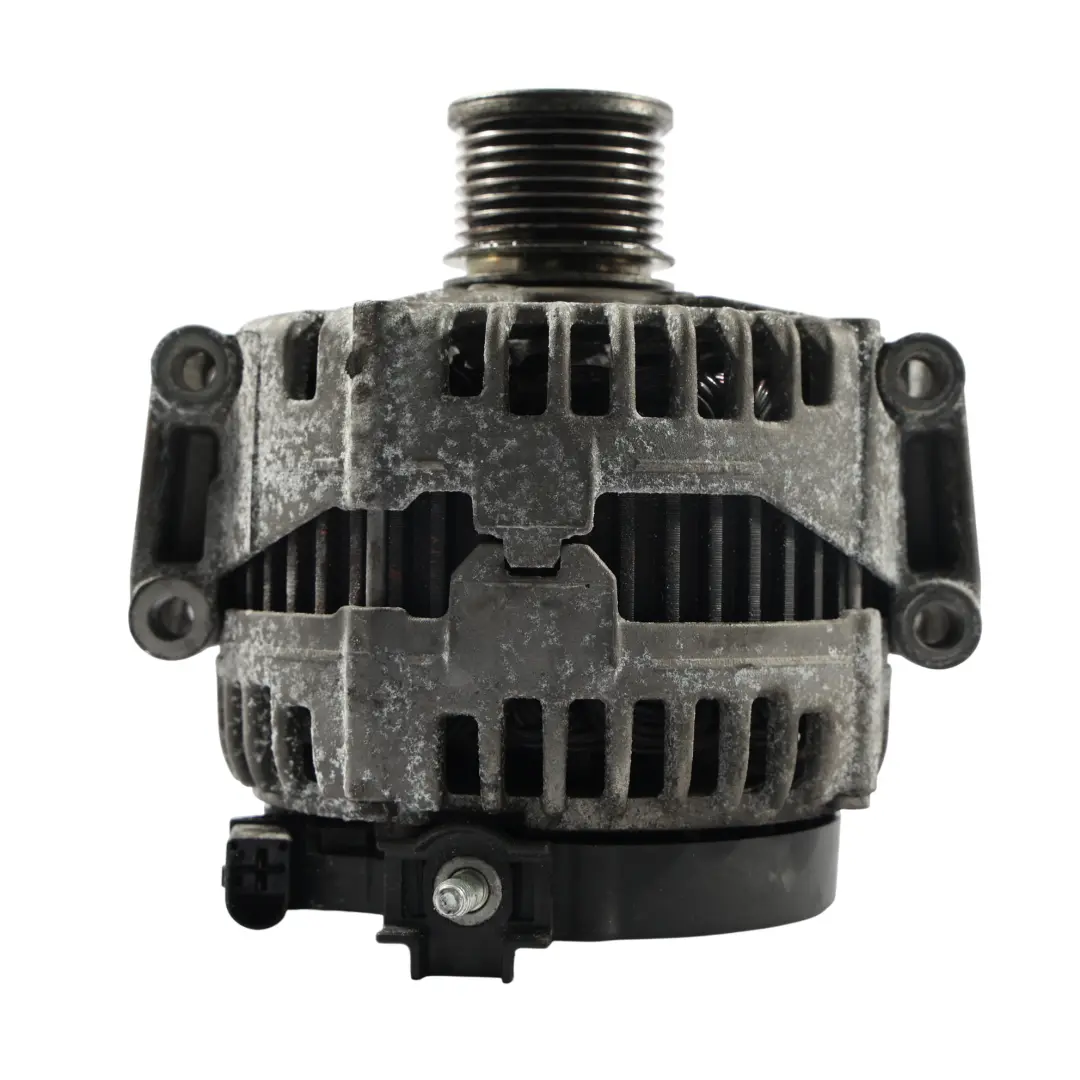 OM642 CDI Lichtmaschine 14V 220A für Mercedes ML W164 W221 W251 mit Teilenummer A0131540902 Mercedes ML W164 W221 W251 OM642 CDI Lichtmaschine 14V 220A - SKU A0131540902 - Teilenummer A0131540902