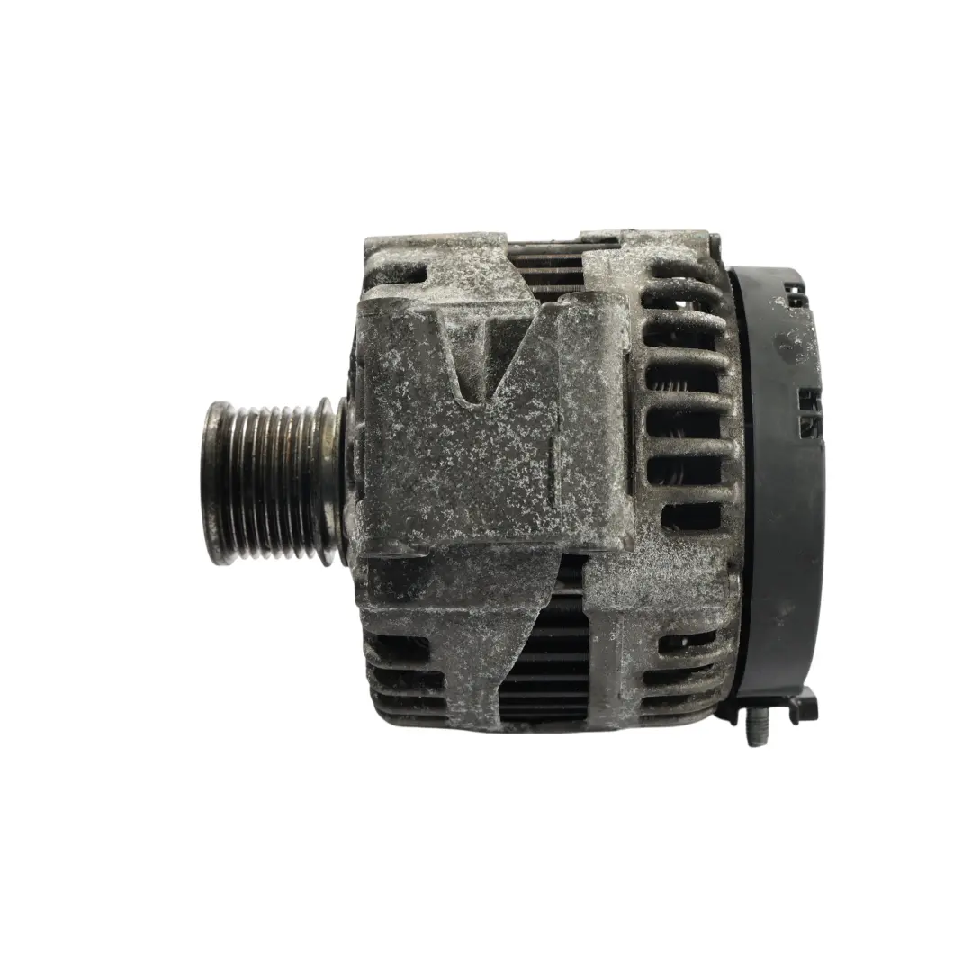 Mercedes ML W164 W221 W251 OM642 CDI Alternateur 14 V 220 A - SKU A0131540902 - Numéro de pièce A0131540902