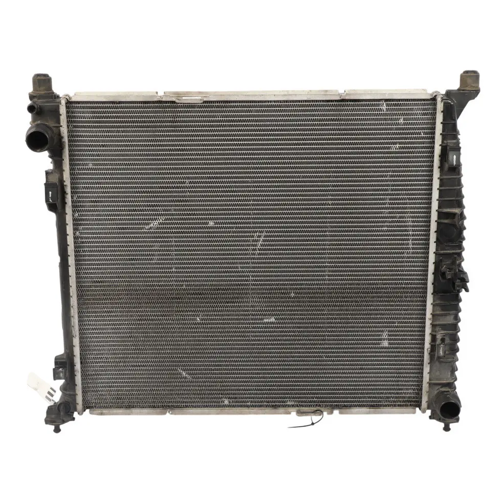 OM651 Engine Water Cooling Coolant Radiator to Mercedes W166 with Part number A0995001203 Mercedes W166 OM651 Engine Water Cooling Coolant Radiator - SKU A0995001203 - Part number A0995001203