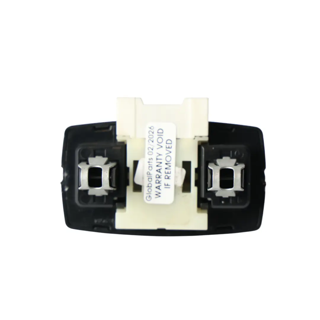 Support Fixation Pare-Soleil Droit Noir pour Mercedes W177 à propos du numéro de pièce A0998210011 Mercedes W177 Support Fixation Pare-Soleil Droit Noir - SKU A0998210011-1 - Numéro de pièce A0998210011