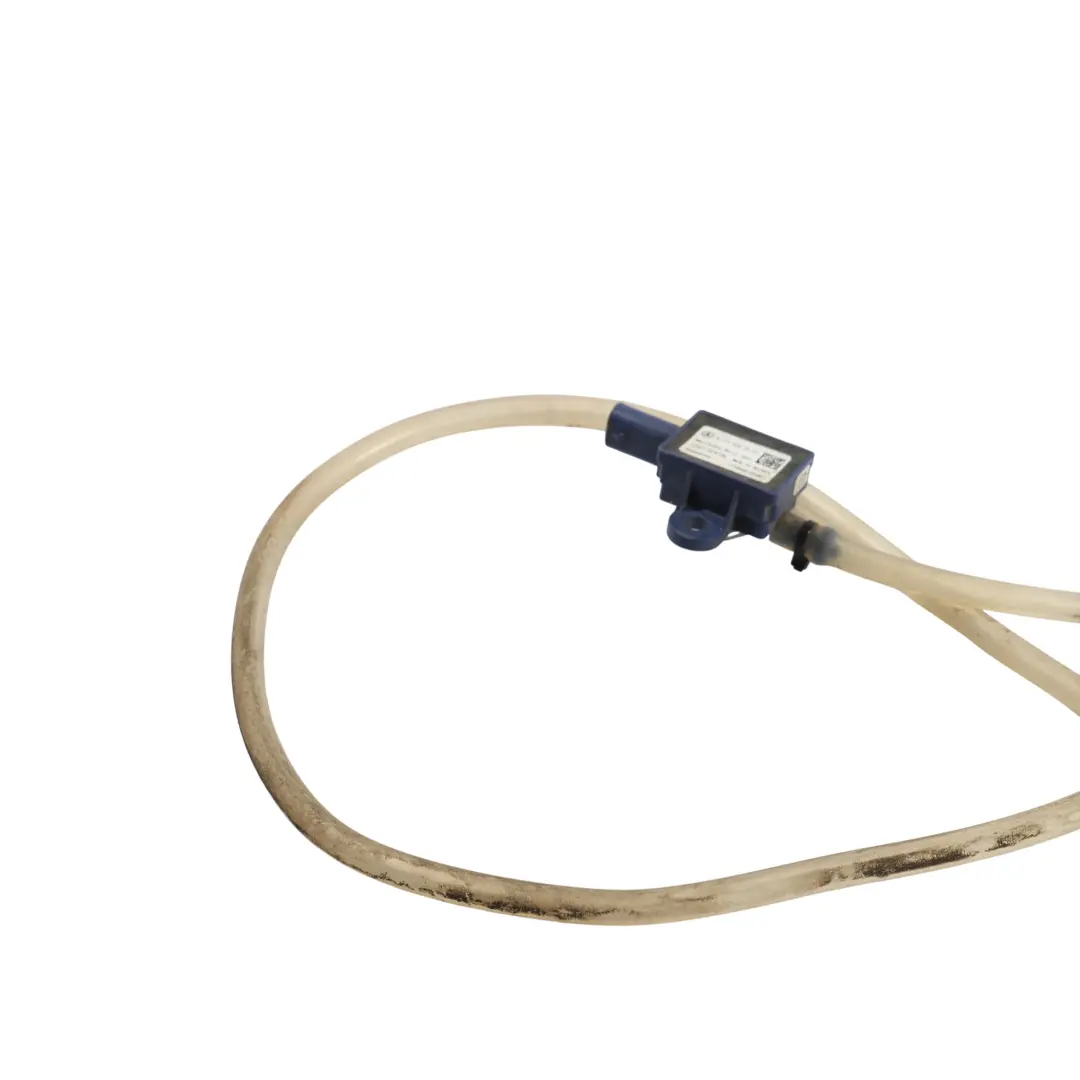 Mercedes W176 Parachoques Delantero Protección Peatones Sensor - SKU A1179053001 - Número de pieza A1179053001