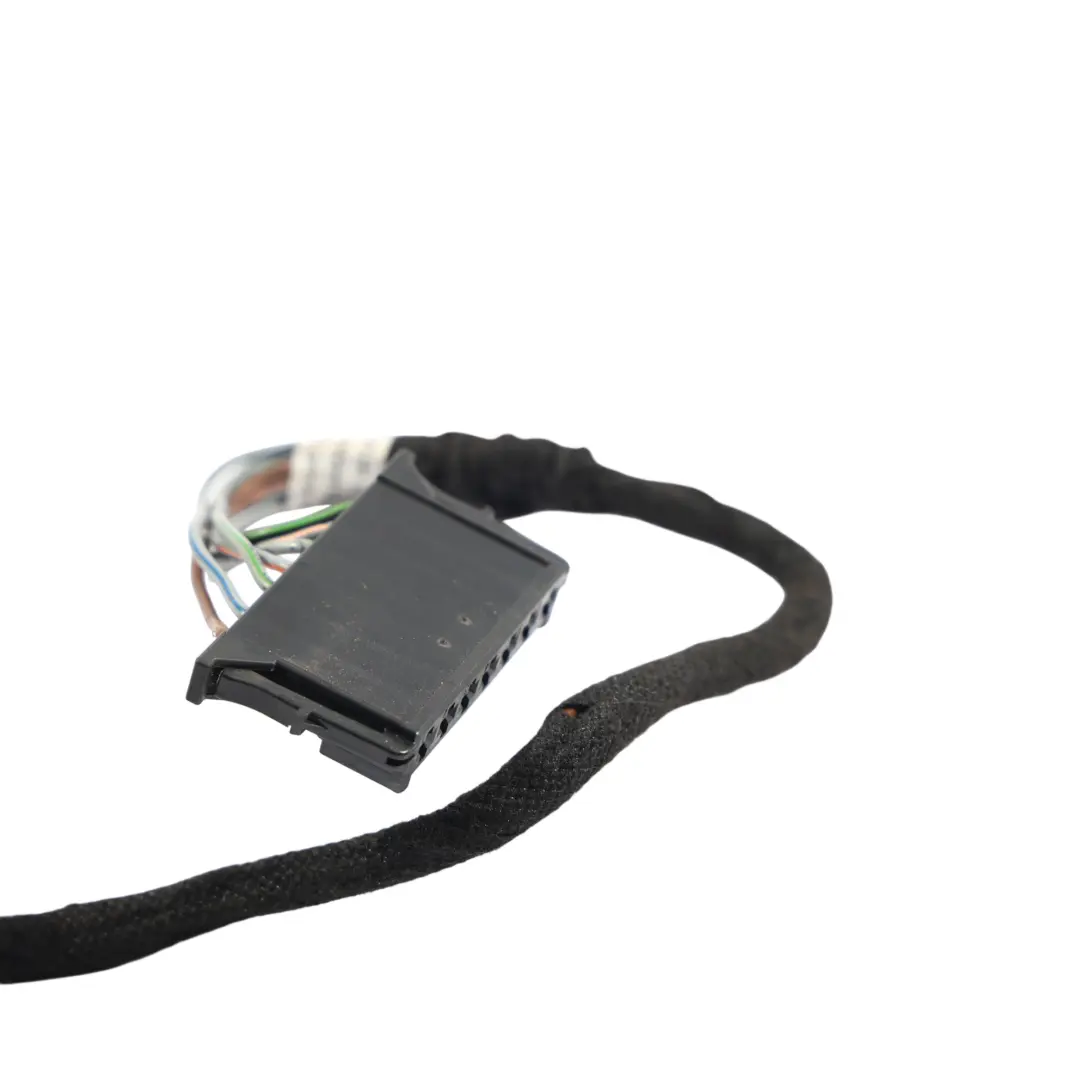 Fanalino Spina Zoccolo Cablaggio Posteriore Destro per Mercedes CLA C117 con numero di parte A1179069800 Mercedes CLA C117 Fanalino Spina Zoccolo Cablaggio Posteriore Destro - SKU A1179069800-1 - Numero di parte A1179069800