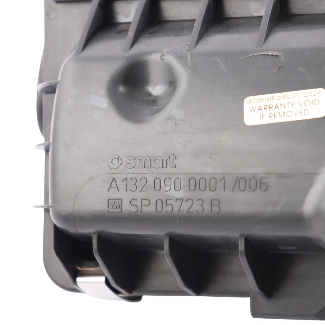 A451 Scatola Alloggiamento Filtro Aria 1.0 Benzina per Smart Fortwo con numero di parte A1320900001 Smart Fortwo A451 Scatola Alloggiamento Filtro Aria 1.0 Benzina - SKU A1320900001 - Numero di parte A1320900001