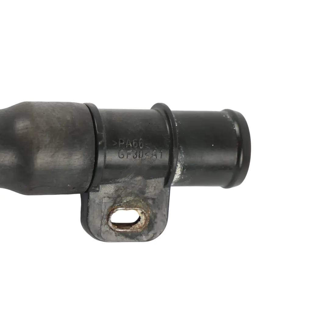 Smart Fortwo 451 Connettore Tubo Termostato Pompa Acqua M132 - SKU A1322000056 - Numero di parte A1322000056