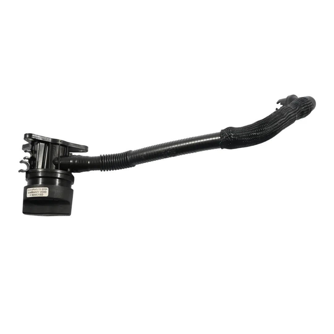 Wąż Korek Wlewu Oleju Silnika M133 Benzyna A45 A2700100001 do Mercedes W176 o numerze A1330100470 Mercedes W176 Wąż Korek Wlewu Oleju Silnika M133 Benzyna A45 A2700100001 - SKU A1330100470 - Numer Części A1330100470