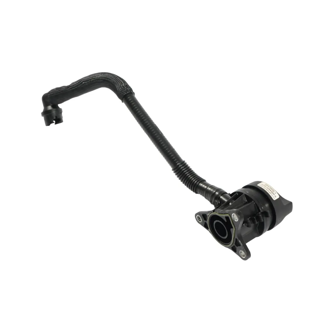 Mercedes W176 Öleinfüllstutzen Rohr Schlauch Schlauchkappe A45 A2700100001 - SKU A1330100470 - Teilenummer A1330100470