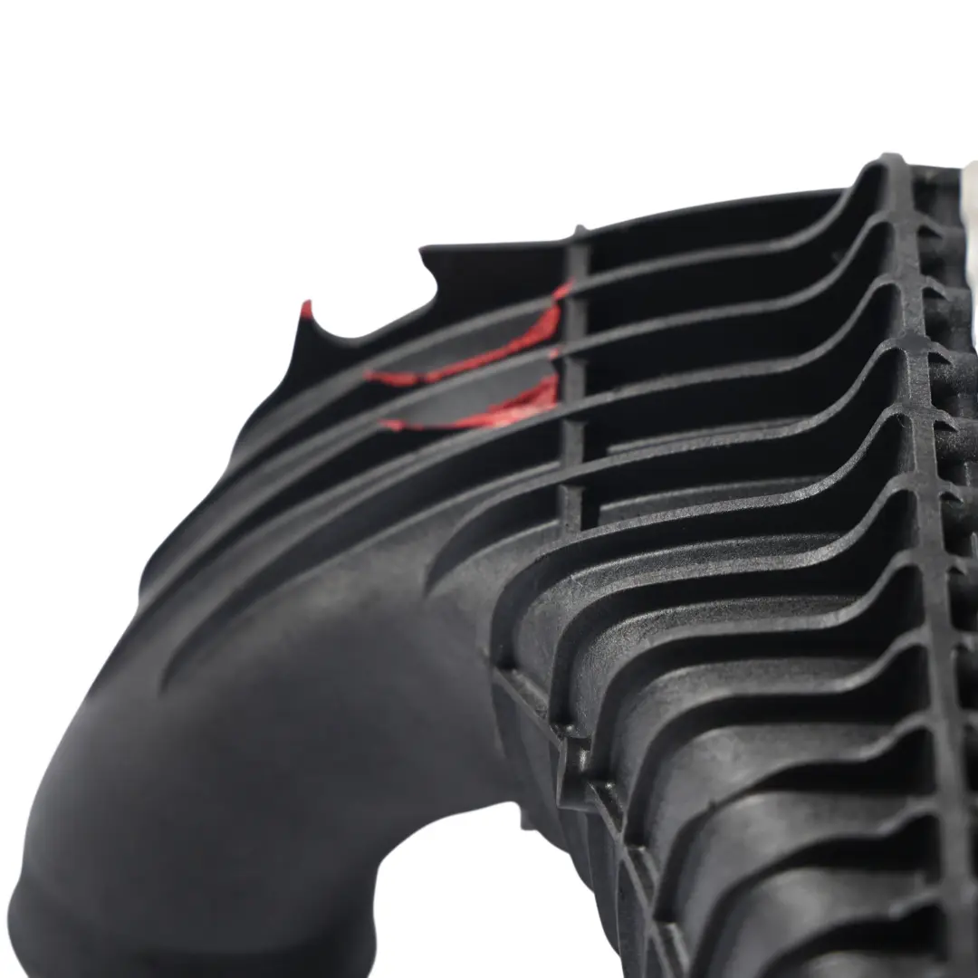 Radiador Intercooler Enfriador De Aire De Carga A45 para Mercedes W176 con número de pieza A1330900014 Mercedes W176 Radiador Intercooler Enfriador De Aire De Carga A45 - SKU A1330900014-1 - Número de pieza A1330900014