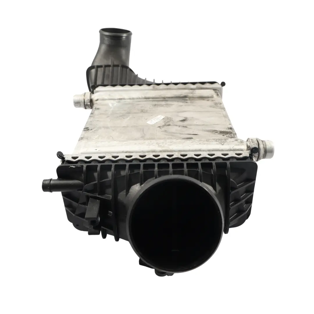 Radiatore Intercooler Raffreddatore Aria Di Carica A45 per Mercedes W176 con numero di parte A1330900014 Mercedes W176 Radiatore Intercooler Raffreddatore Aria Di Carica A45 - SKU A1330900014-1 - Numero di parte A1330900014