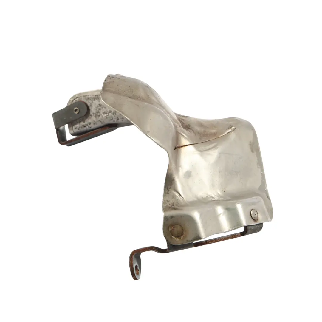 A45 AMG Placa Protectora Térmica Alternador para Mercedes CLA C117 W176 con número de pieza A1331510445 Mercedes CLA C117 W176 A45 AMG Placa Protectora Térmica Alternador - SKU A1331510445 - Número de pieza A1331510445