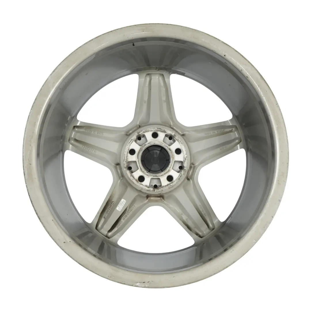 Jante Alliage AMG Gris 19" 8J ET:43,5 5-Spoke pour Mercedes GLA X156 à propos du numéro de pièce A1564010600 Mercedes GLA X156 Jante Alliage AMG Gris 19" 8J ET:43,5 5-Spoke - SKU A1564010600-5 - Numéro de pièce A1564010600