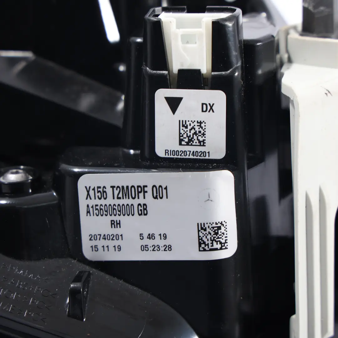 Mercedes GLA X156 Lampa Tylna LED Wewnętrzna Prawa - SKU A1569069000-1 - Numer Części A1569069000