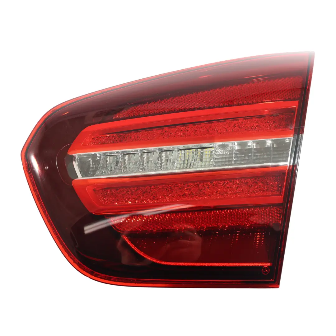 Luz Trasera LED Interior Derecha para Mercedes GLA X156 con número de pieza A1569069000 Mercedes GLA X156 Luz Trasera LED Interior Derecha - SKU A1569069000-1 - Número de pieza A1569069000