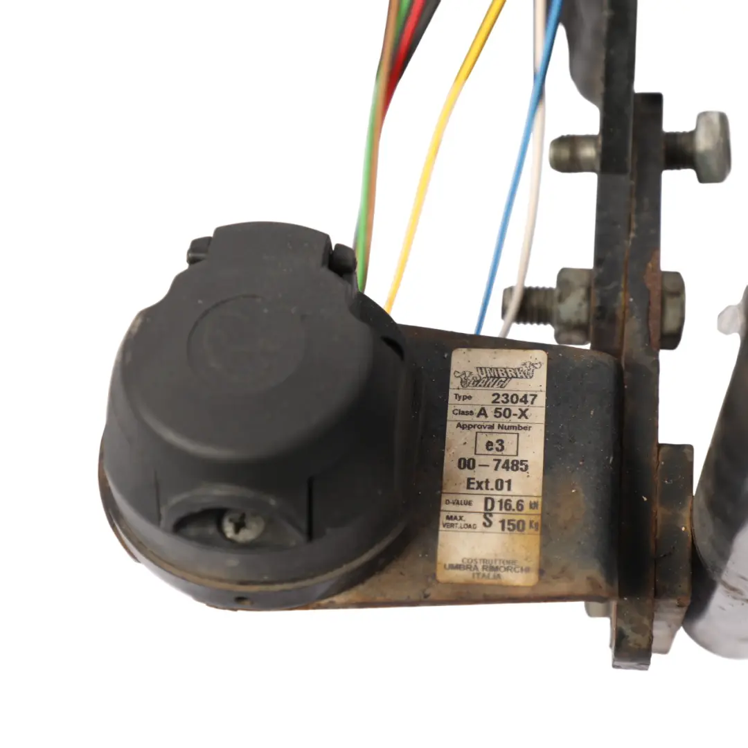 Towing Hitch Umbra Ganci Towbar Tow Bar Mechanism to Mercedes ML W164 with Part number A1643102104 Mercedes ML W164 Towing Hitch Umbra Ganci Towbar Tow Bar Mechanism - SKU A1643102104-1 - Part number A1643102104